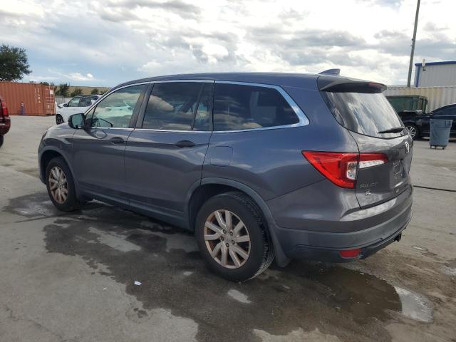 5FNYF5H17KB015577 - 2019 HONDA PILOT LX GRAY photo 2