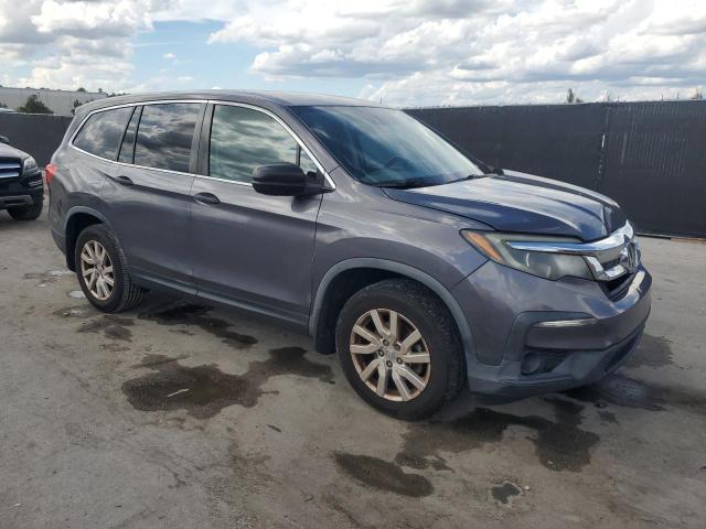5FNYF5H17KB015577 - 2019 HONDA PILOT LX GRAY photo 4