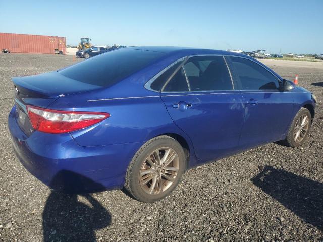 4T1BF1FK2GU550854 - 2016 TOYOTA CAMRY LE ლურჯი ფოტო 3