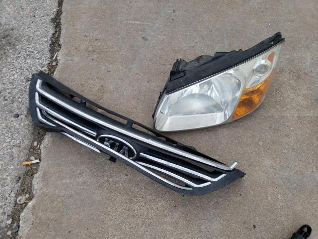 KNAFE221295656727 - 2009 KIA SPECTRA EX RED photo 12