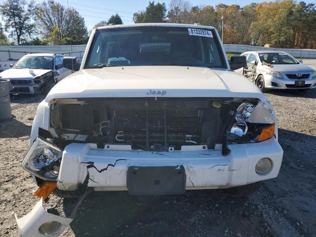 1J4RG4GK3AC158361 - 2010 JEEP COMMANDER SPORT WHITE photo 5