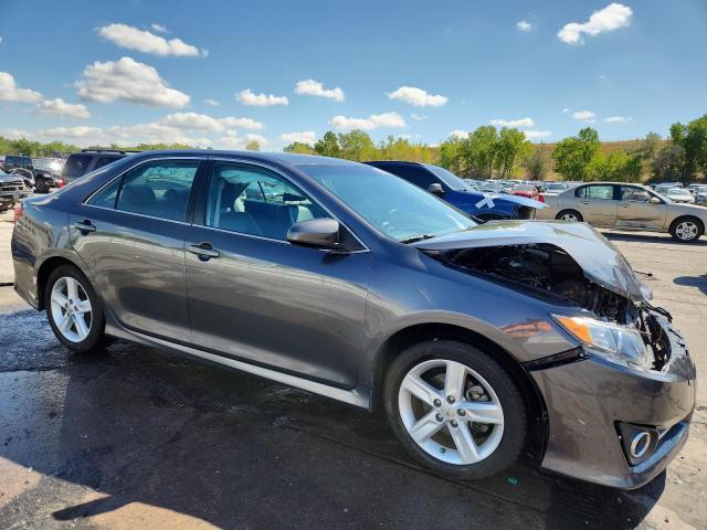 4T1BF1FK2EU418237 - 2014 TOYOTA CAMRY L Gris foto 4