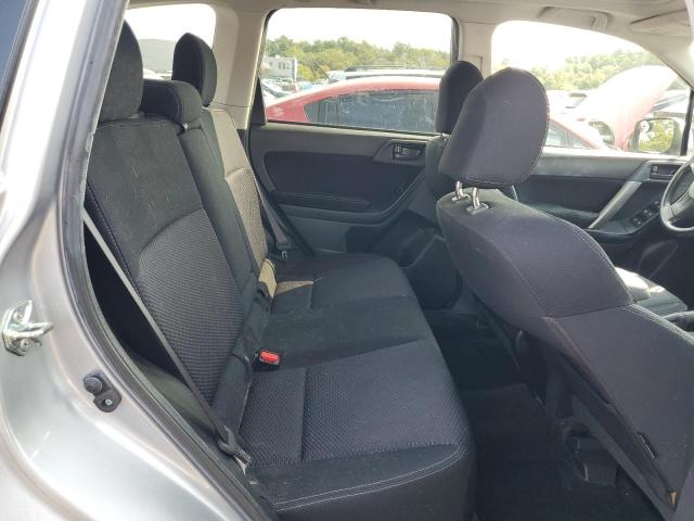JF2SJADC8FH403252 - 2015 SUBARU FORESTER 2.5I PREMIUM 银色 照片 11