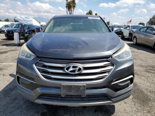 5XYZTDLB0HG497527 - 2017 HYUNDAI SANTA FE S GRAY photo 5