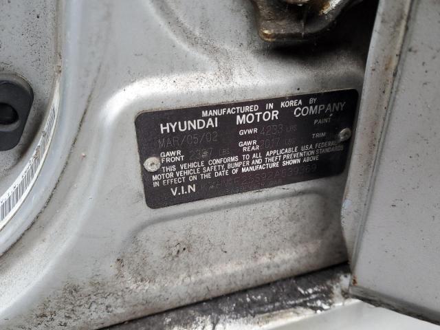 KMHWF25S92A639369 - 2002 HYUNDAI SONATA GL SILVER photo 12