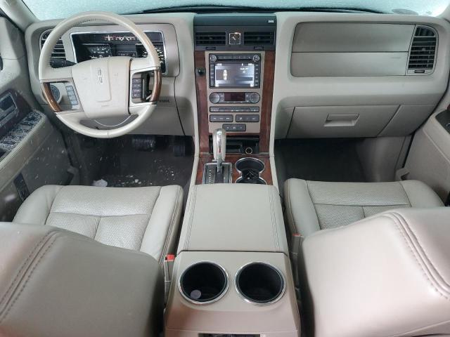 5LMJJ2J58DEL08185 - 2013 LINCOLN NAVIGATOR CREAM photo 8