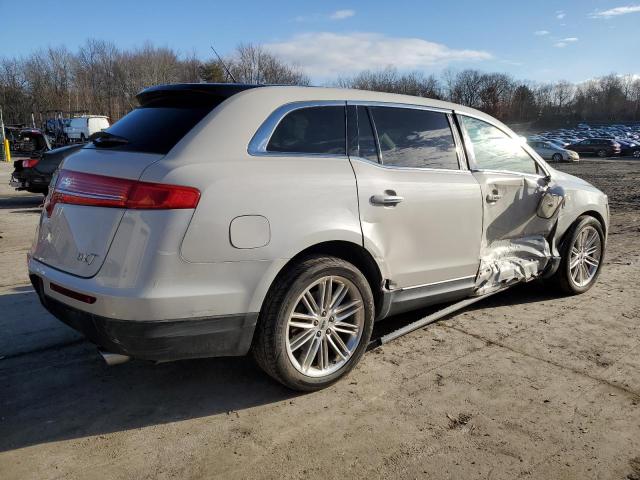 2LMHJ5AT3KBL02003 - 2019 LINCOLN MKT CREAM photo 3