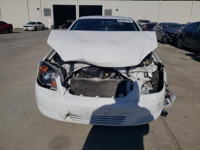 1G1AK52F957545621 - 2005 CHEVROLET COBALT WHITE photo 5