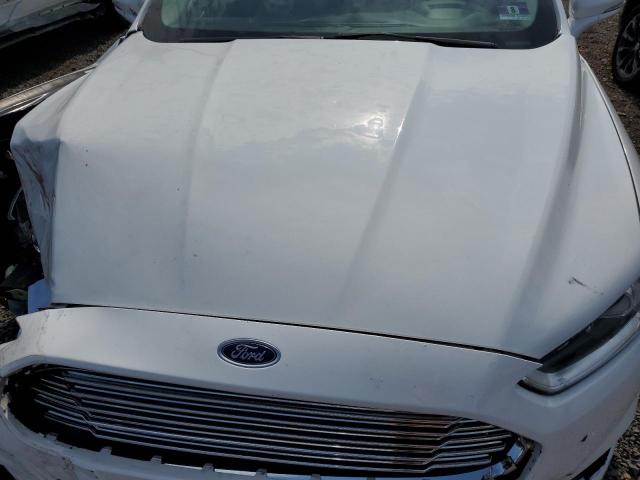 3FA6P0K9XGR151574 - 2016 FORD FUSION TITANIUM Weiß Foto 11