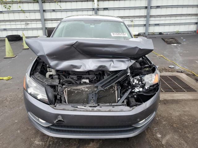 1VWAS7A39FC090690 - 2015 VOLKSWAGEN PASSAT S GRAY photo 5