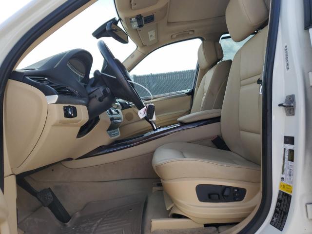 5UXZW0C5XBL370949 - 2011 BMW X5 XDRIVE35D WHITE photo 7