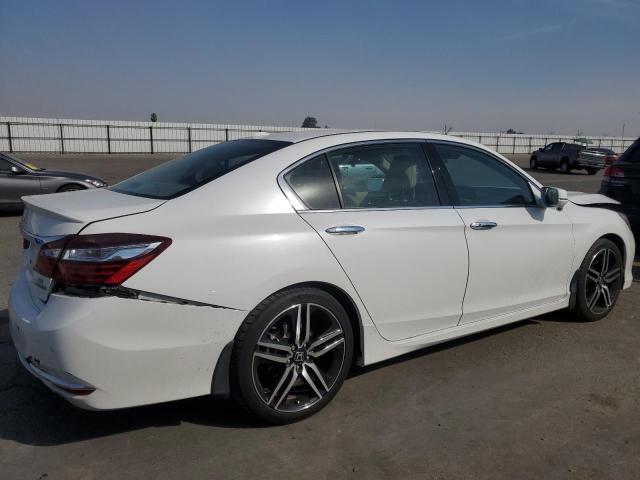 1HGCR3F91GA025246 - 2016 HONDA ACCORD TOURING WHITE photo 3