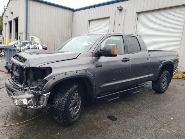 5TFRY5F1XKX245623 - 2019 TOYOTA TUNDRA DOUBLE CAB SR/SR5 GRAY photo 1
