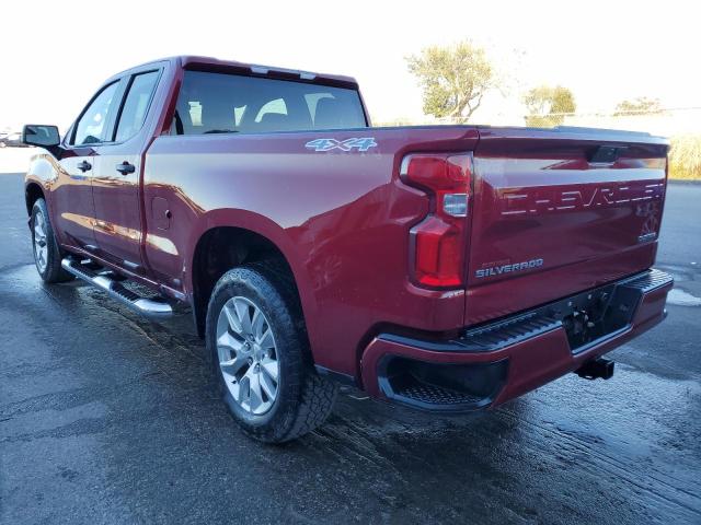 1GCRYBEHXLZ322333 - 2020 CHEVROLET SILVERADO2 K1500 CUSTOM BURGUNDY photo 2