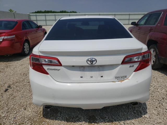 4T1BK1FKXEU537732 - 2014 TOYOTA CAMRY SE WHITE photo 6