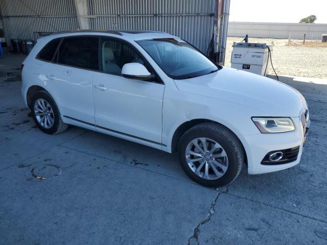 WA1CFAFP9DA064411 - 2013 AUDI Q5 PREMIUM WHITE photo 4