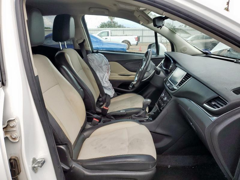 KL4CJASB5JB630448 - 2018 BUICK ENCORE PREFERRED თეთრი ფოტო 7