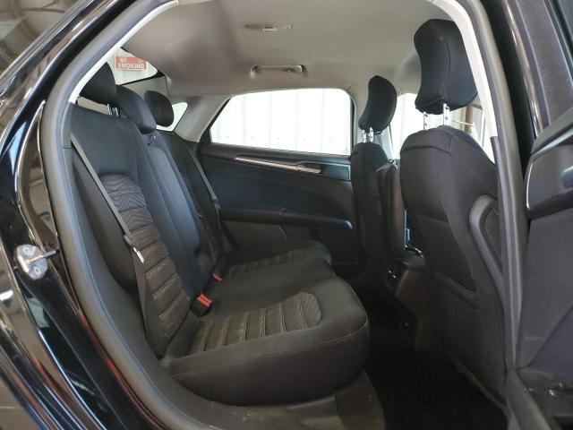 3FA6P0H79GR112755 - 2016 FORD FUSION SE BLACK photo 10