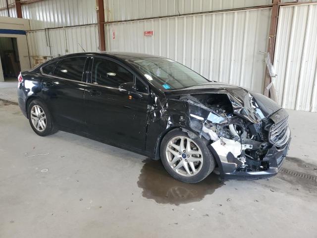 3FA6P0H79GR112755 - 2016 FORD FUSION SE BLACK photo 4