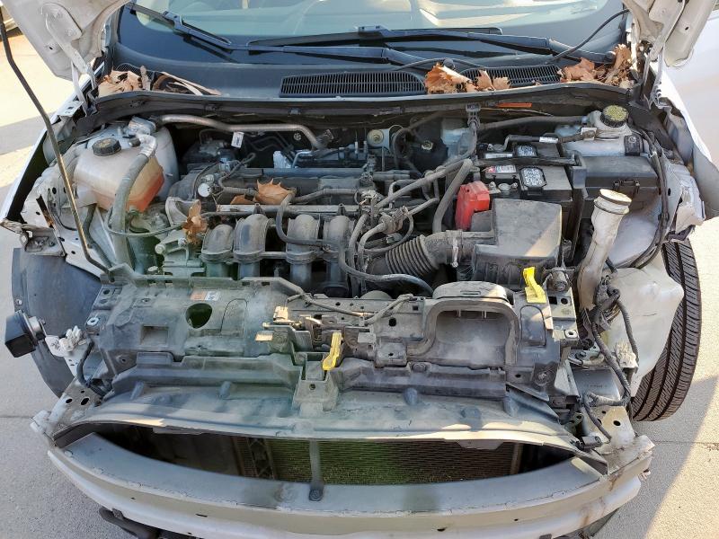 3FADP4EJ1JM106192 - 2018 FORD FIESTA SE 白色 照片 11