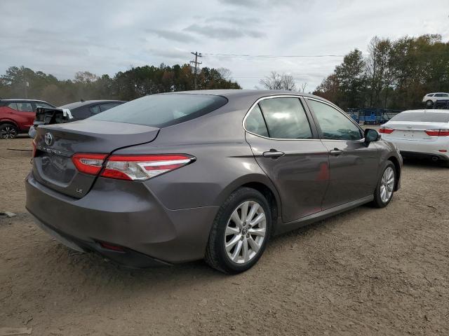 4T1B11HK5JU042381 - 2018 TOYOTA CAMRY L GRAY photo 3