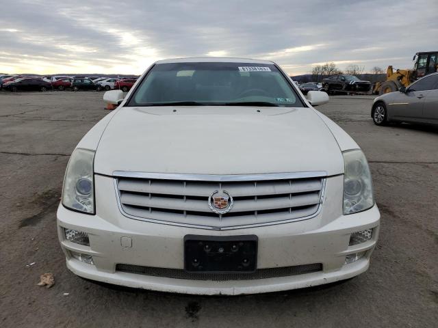 1G6DW677560118367 - 2006 CADILLAC STS WHITE photo 5