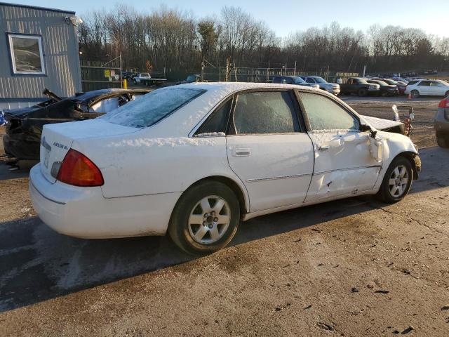 4T1BF28B61U193673 - 2001 TOYOTA AVALON XL WHITE photo 3