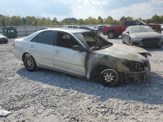 4T1BE30K73U683658 - 2003 TOYOTA CAMRY LE SILVER photo 4