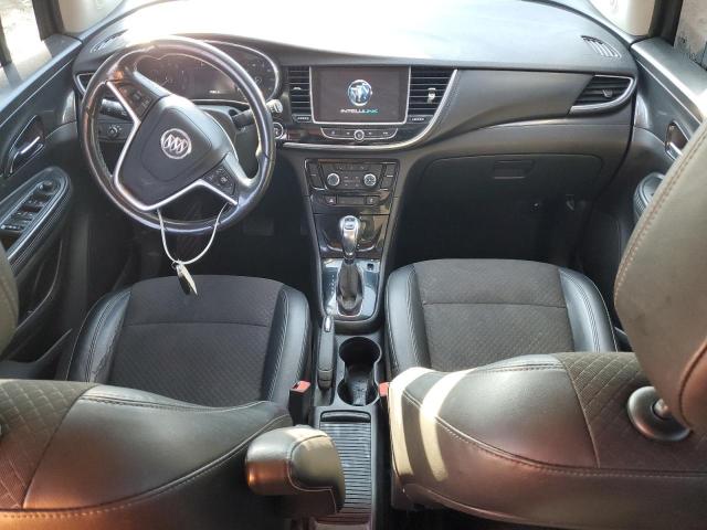 KL4CJASB5JB646181 - 2018 BUICK ENCORE PREFERRED WHITE photo 8