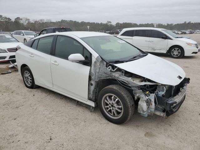 JTDKARFU0J3066939 - 2018 TOYOTA PRIUS WHITE photo 4