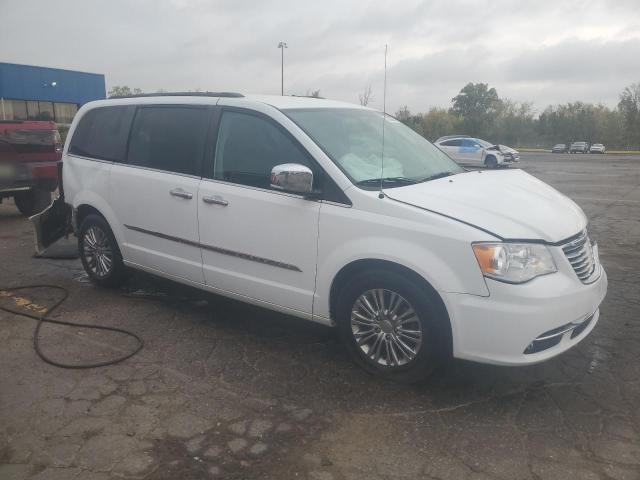 2C4RC1CG4FR540107 - 2015 CHRYSLER TOWN & COU TOURING L WHITE photo 4