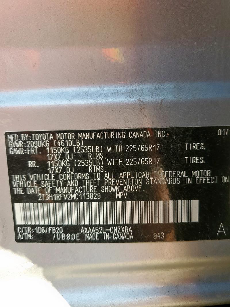 2T3H1RFV2MC113829 - 2021 TOYOTA RAV4 LE Srebrny zdjęcie 12