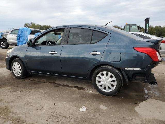 3N1CN7AP7GL804945 - 2016 NISSAN VERSA S BLUE photo 2