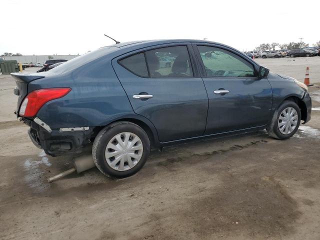 3N1CN7AP7GL804945 - 2016 NISSAN VERSA S BLUE photo 3