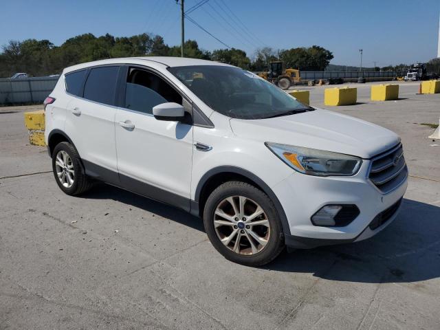 1FMCU0GD9HUD72530 - 2017 FORD ESCAPE SE 白色 照片 4