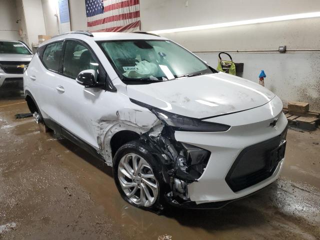 1G1FY6S08P4155572 - 2023 CHEVROLET BOLT EUV LT WHITE photo 4