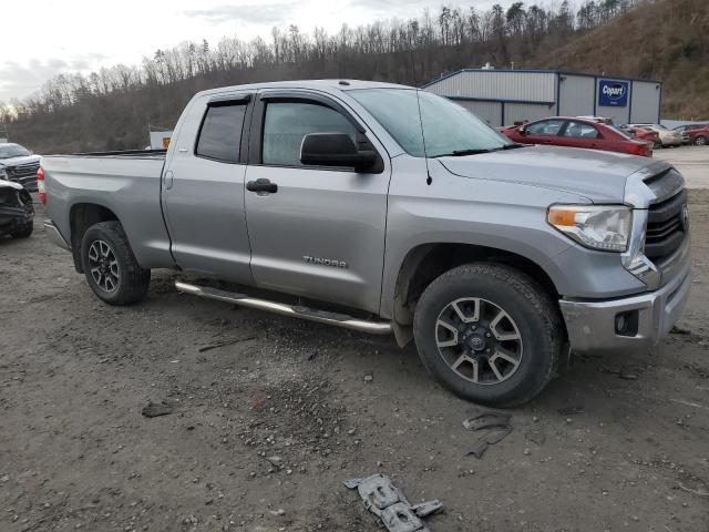 5TFRM5F16FX085127 - 2015 TOYOTA TUNDRA DOUBLE CAB SR/SR5 SILVER photo 4