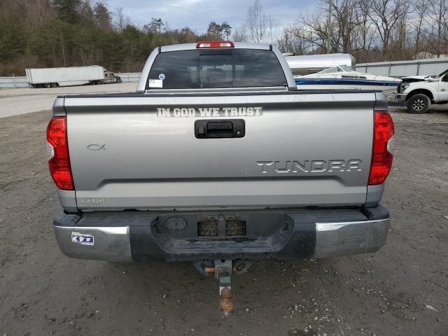 5TFRM5F16FX085127 - 2015 TOYOTA TUNDRA DOUBLE CAB SR/SR5 SILVER photo 6