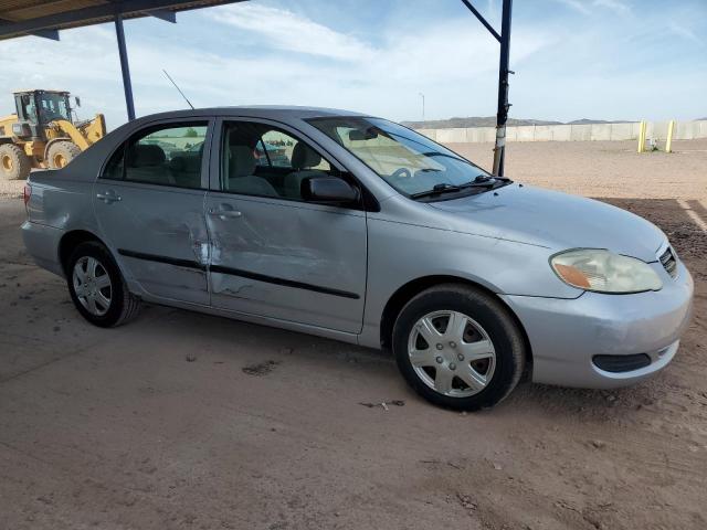 1NXBR32E35Z477638 - 2005 TOYOTA COROLLA CE SILVER photo 4