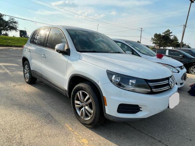 2014 VOLKSWAGEN TIGUAN S, 