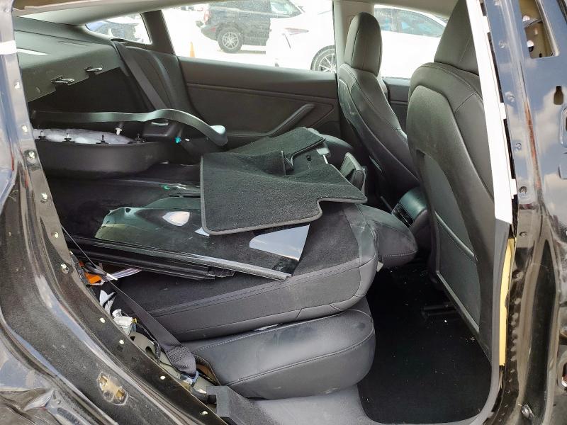 5YJ3E1EA1KF316808 - 2019 TESLA MODEL 3 შავი ფოტო 10
