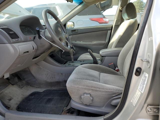 4T1BE32K82U086546 - 2002 TOYOTA CAMRY LE SILVER photo 7