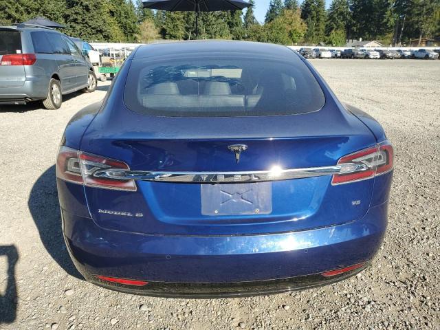 5YJSA1E13GF175464 - 2016 TESLA MODEL S Blau Foto 6