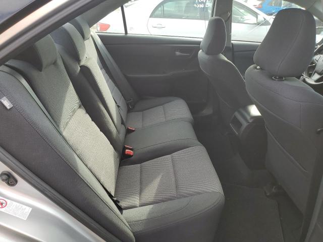 4T4BF1FK1GR578781 - 2016 TOYOTA CAMRY LE SILVER photo 10