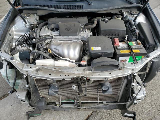 4T4BF1FK1GR578781 - 2016 TOYOTA CAMRY LE SILVER photo 11
