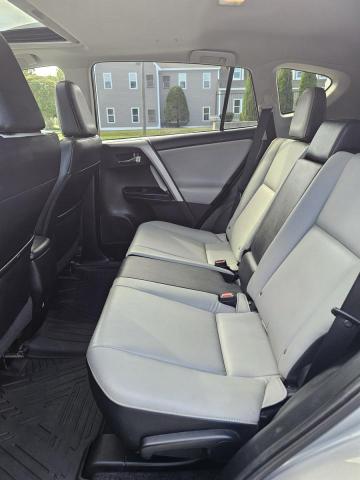 2T3DFREV6GW46210 - 2016 TOYOTA RAV4 LIMITED SILVER photo 6