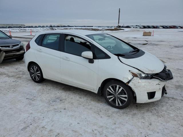 3HGGK5H62HM100609 - 2017 HONDA FIT SE WHITE photo 4