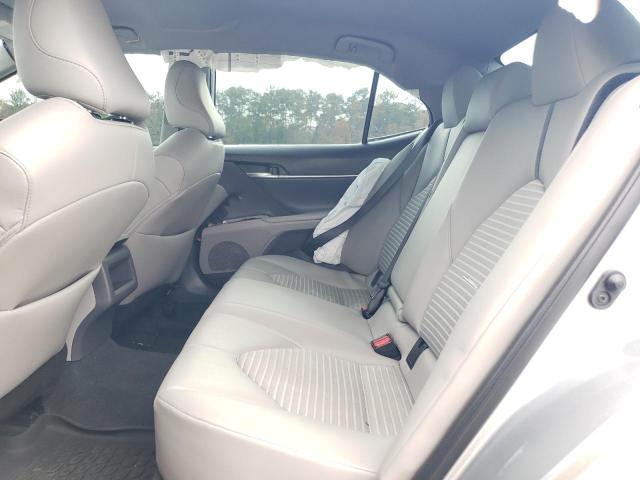 4T1G11AK8PU816308 - 2023 TOYOTA CAMRY SE NIGHT SHADE SILVER photo 10