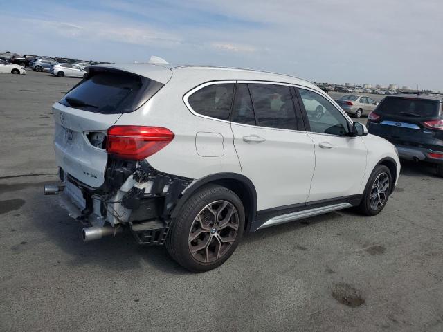 WBXJG7C09M5S61529 - 2021 BMW X1 SDRIVE28I 白色 照片 3