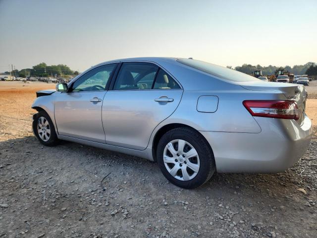 4T4BF3EK5AR057972 - 2010 TOYOTA CAMRY BASE SILVER photo 2